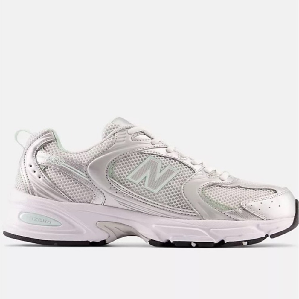 New Balance Women's Light Pink Mesh Athletic Sneakers